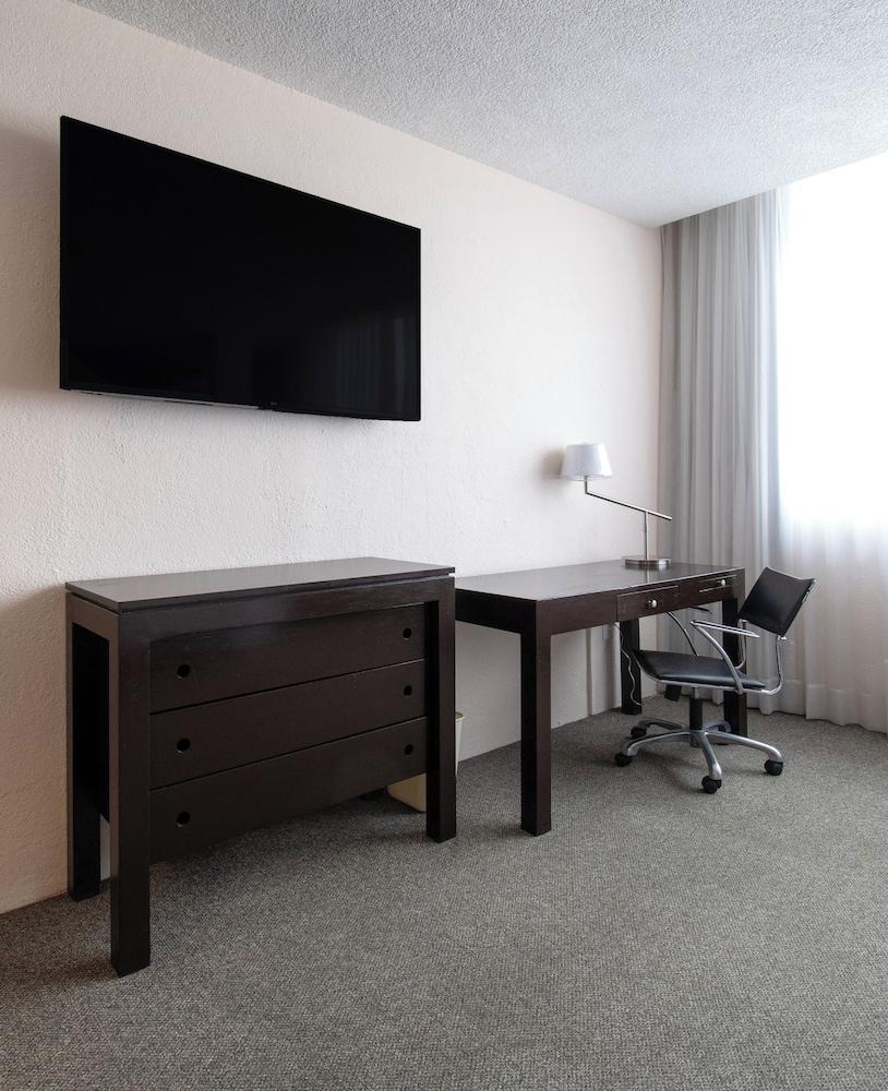 Hotel Plaza Genova Centro