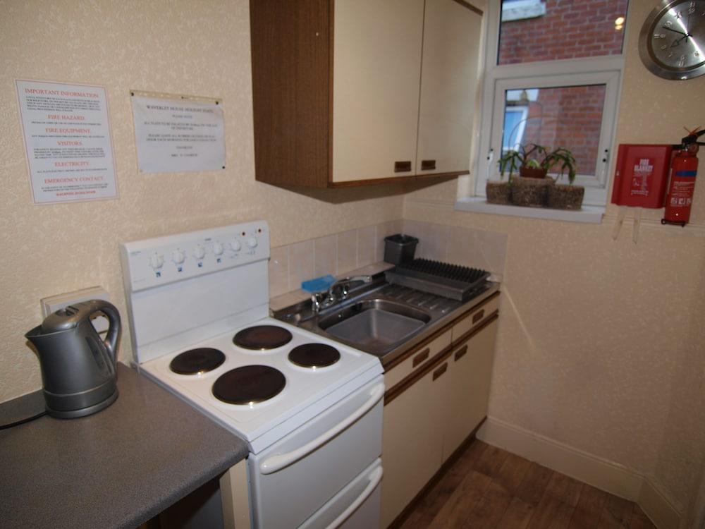 Waverley House Apartments