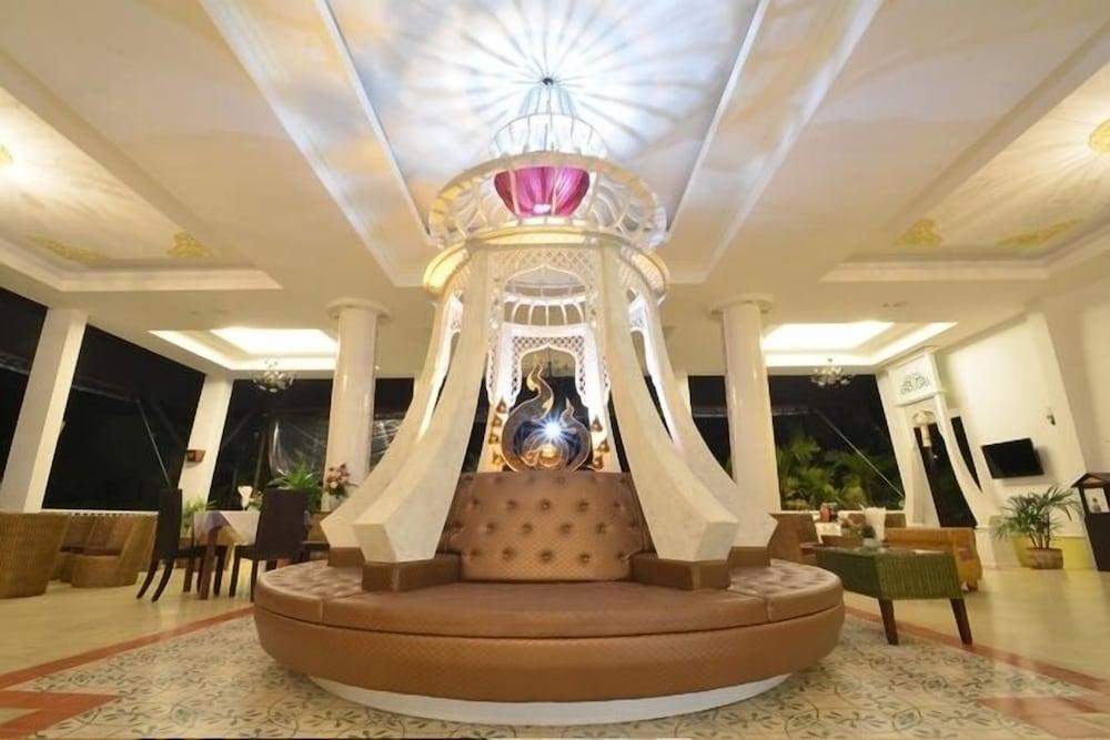 Mountain Creek Wellness Resort