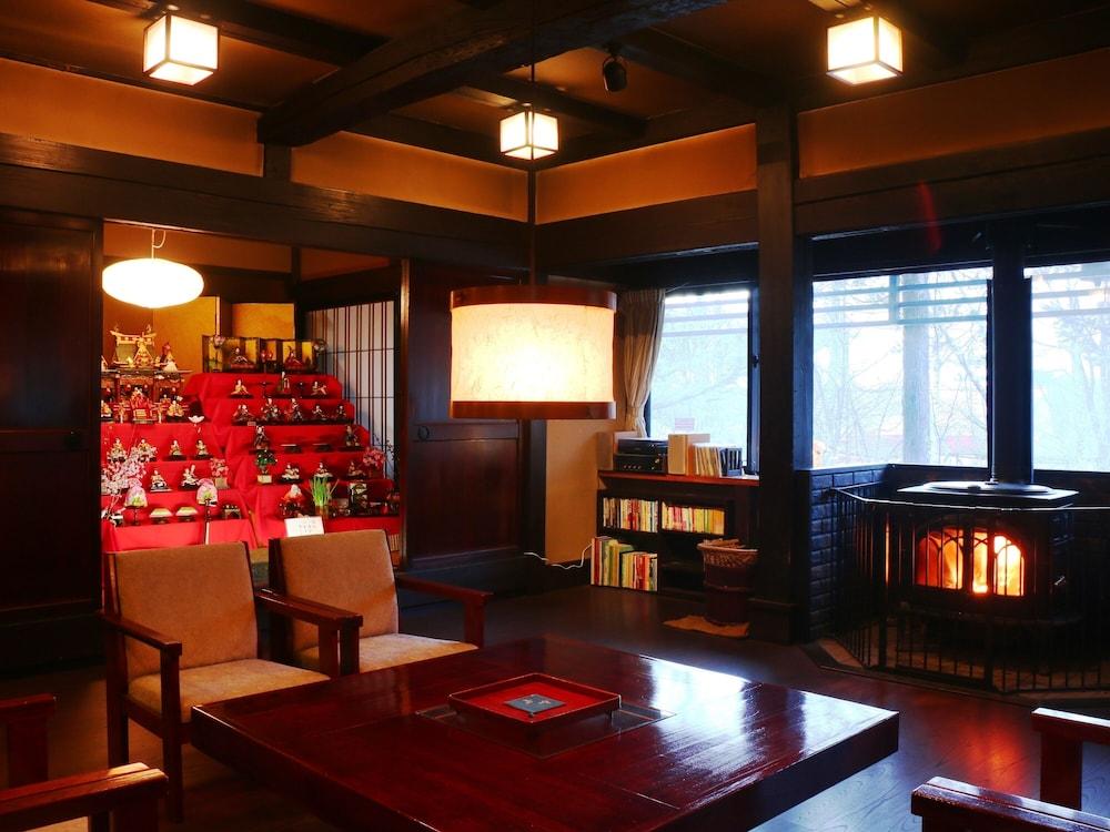 Hina no Yakata Matsunoi