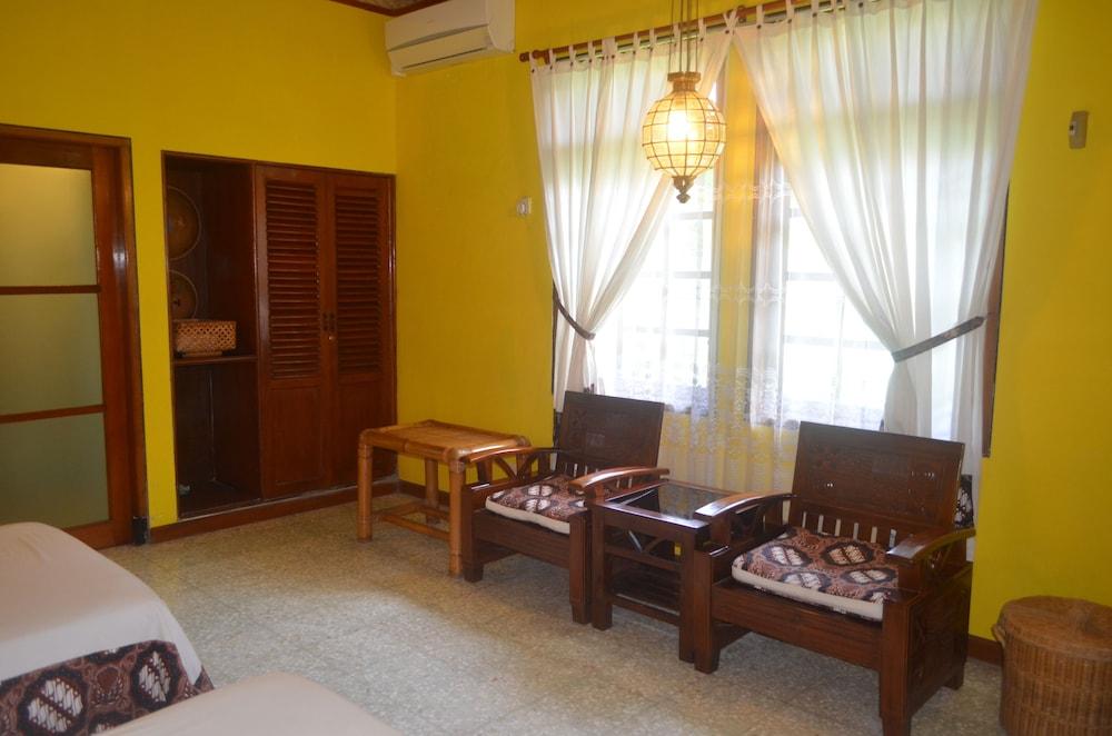 Poeri Devata Resort Hotel