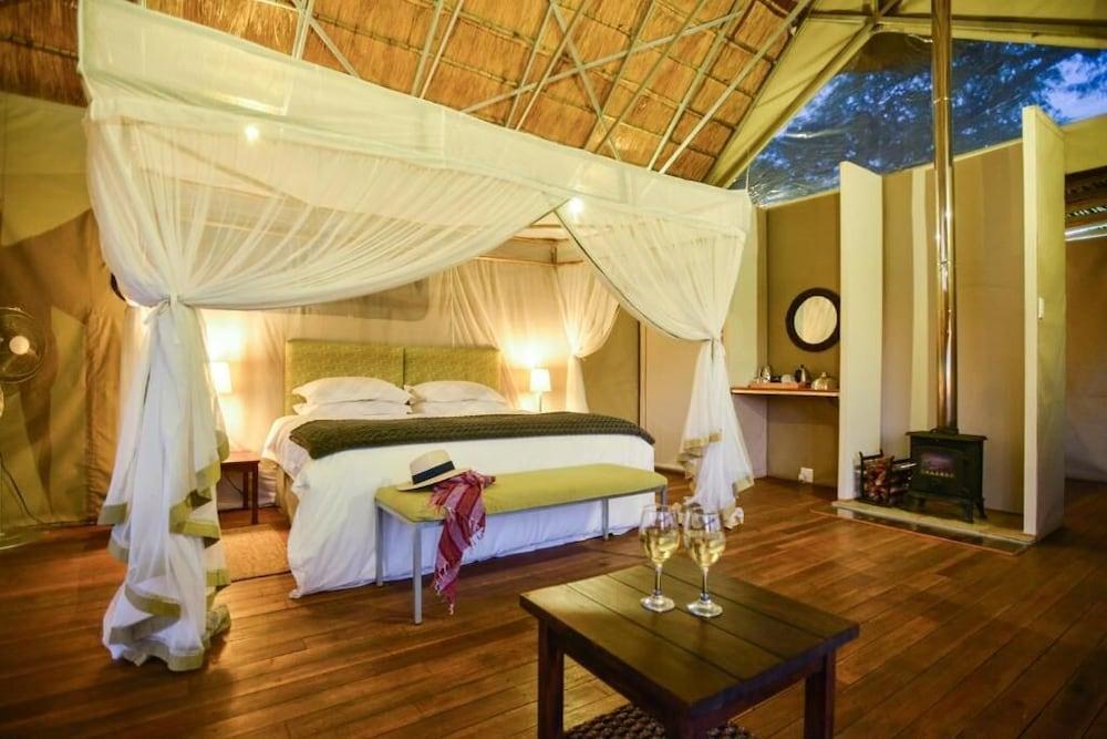 Elephant's Eye, Hwange