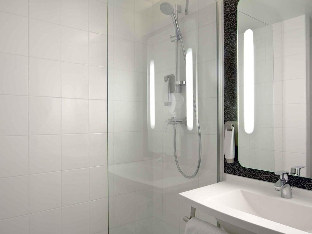 ibis Clermont Ferrand Nord Riom