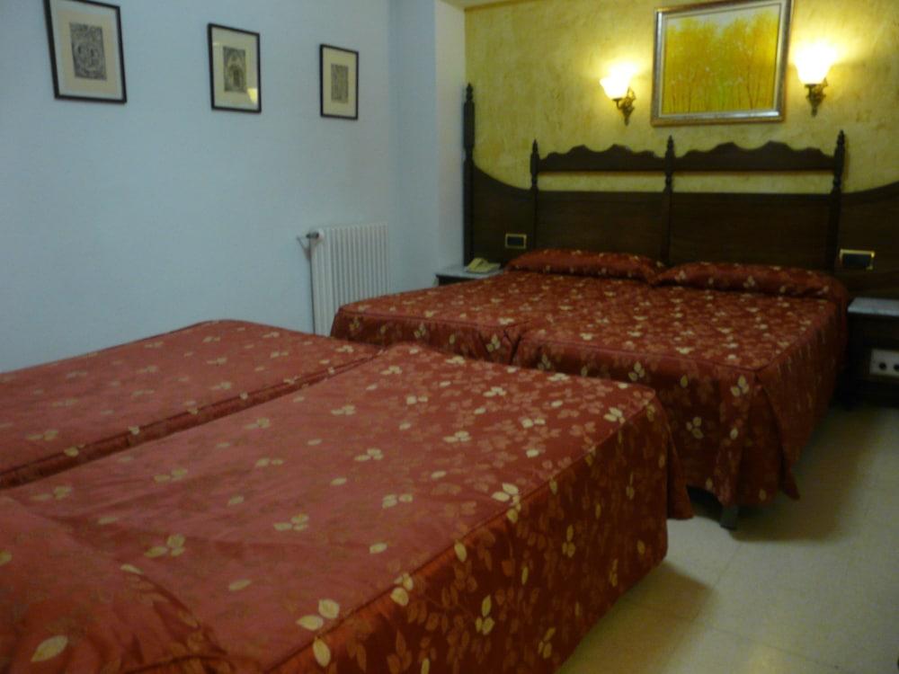 Hotel Reyes Catolicos