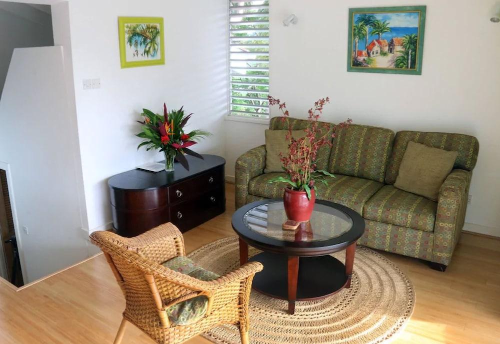 Oasis Marigot Hotel & Villas