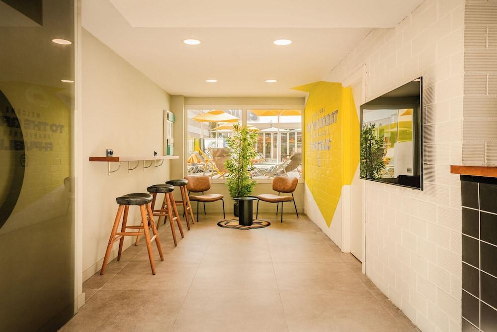 Ryans Ibiza Apartments - Adults Only