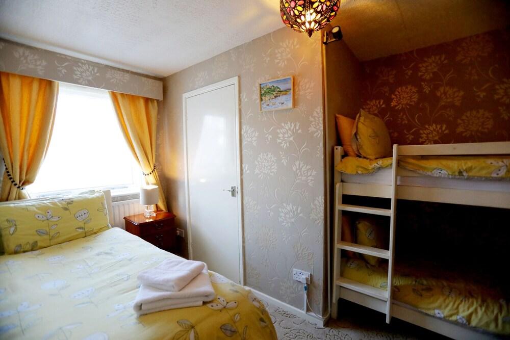 Bryn Woodlands House