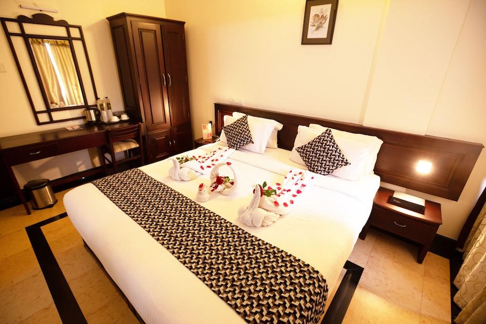 Hotel Afrad International