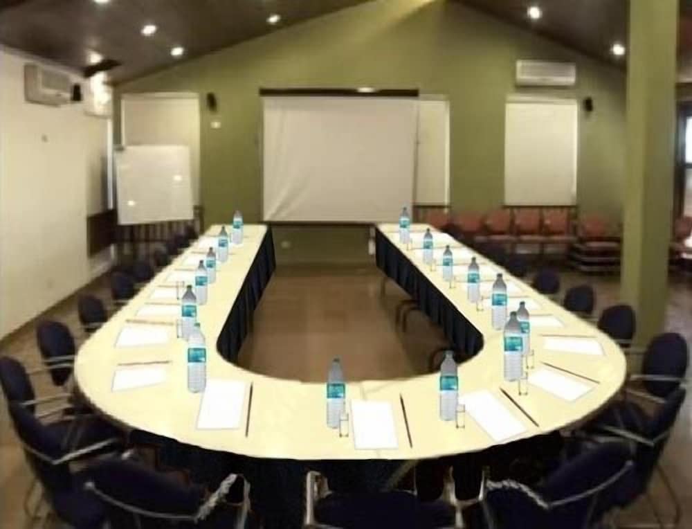 Golden Swan Beach Resort