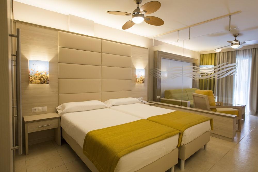 Bull Dorado Beach & Spa - All Inclusive