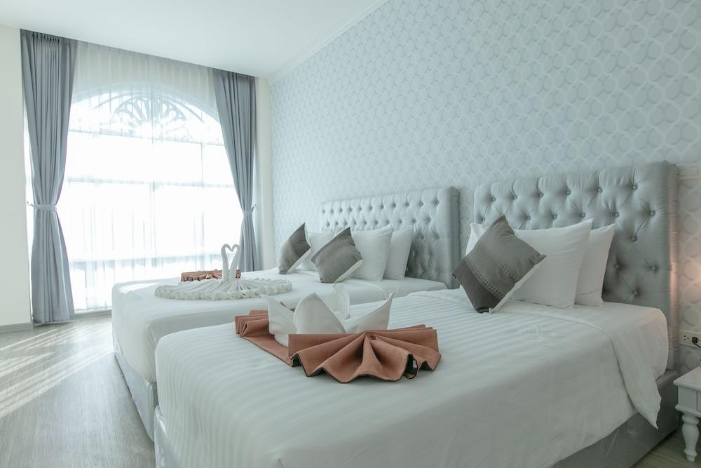 De Hug Hotel & Residence