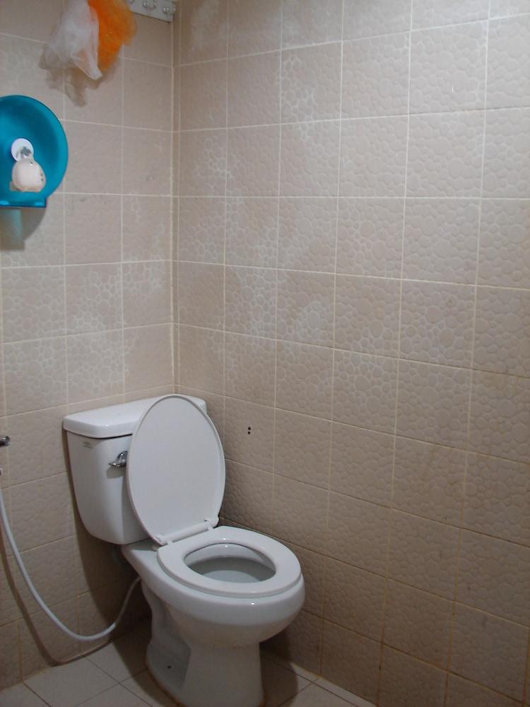 Lucky House Dorm Room - Hostel