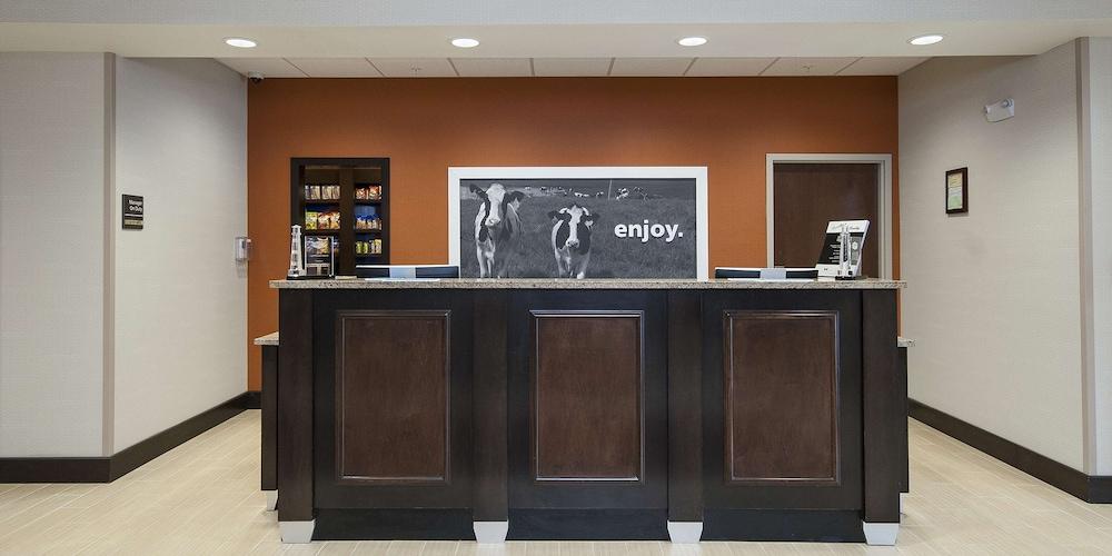 Hampton Inn & Suites Seneca-Clemson Area