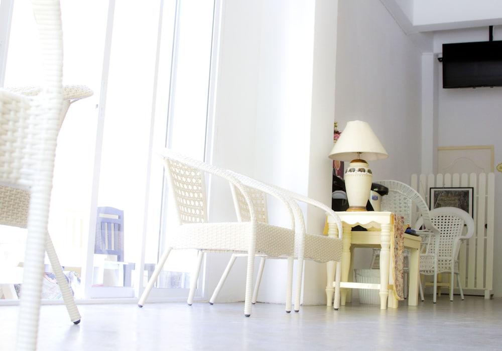 The Nimman13 Guesthouse