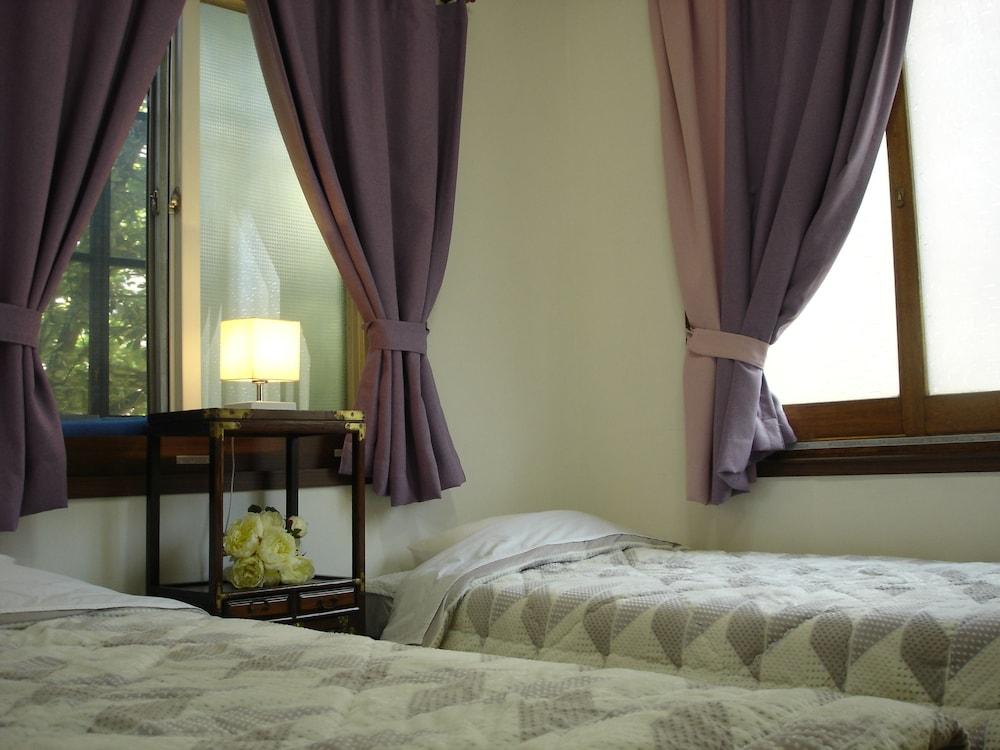 iCOS Guesthouse 2 for Female - Hostel