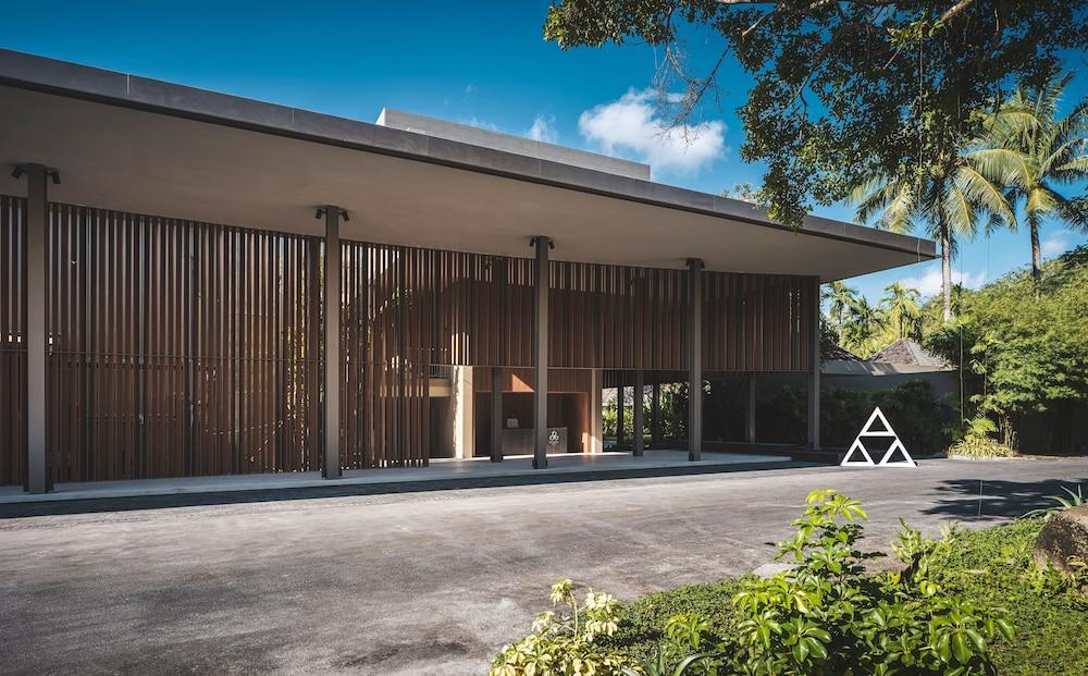 Anantara Layan Phuket Resort