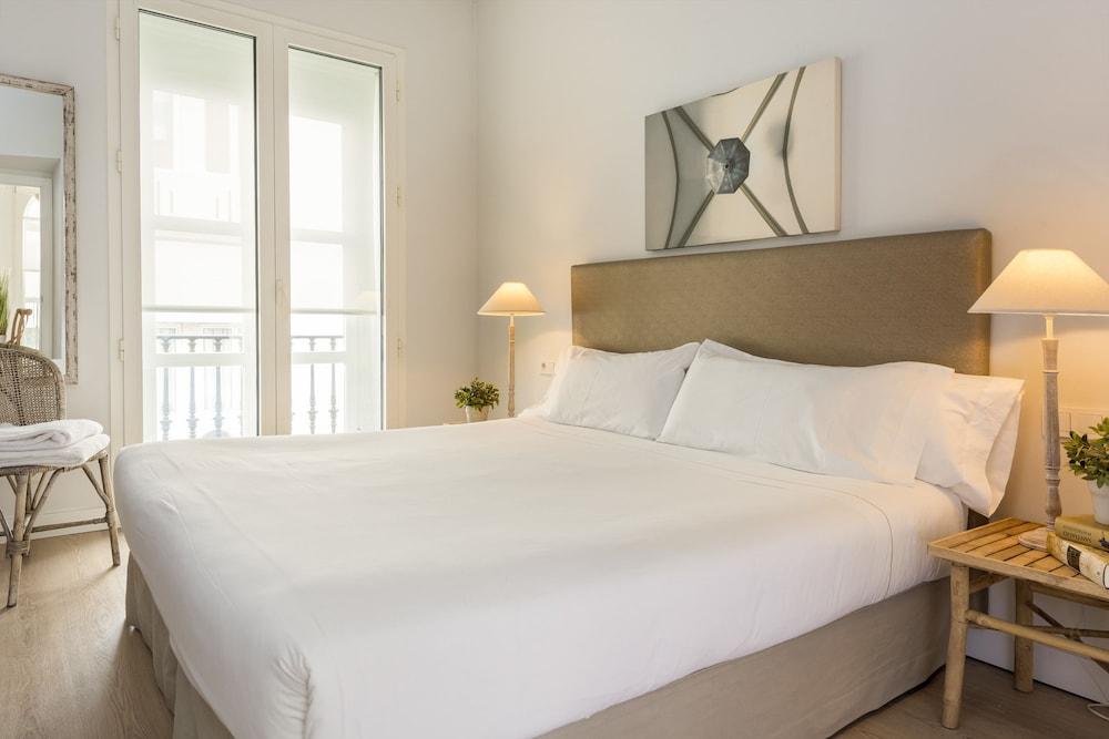 Suites Sevilla Plaza Apartamentos