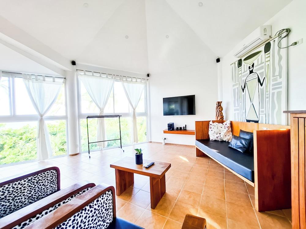 Aissatou Beach Resort