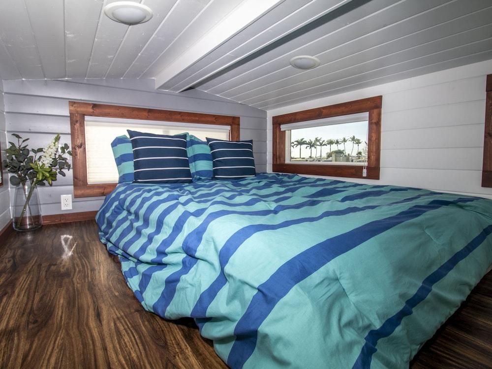 Sunshine Key RV Resort & Marina