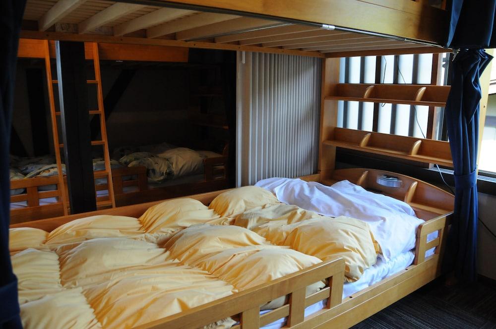 Sakura Guest House - Hostel