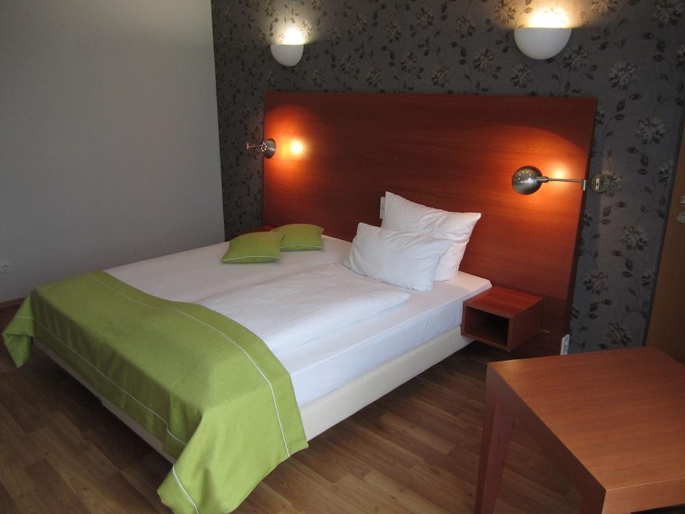 PRIMA Hotel Schloss Rockenhausen