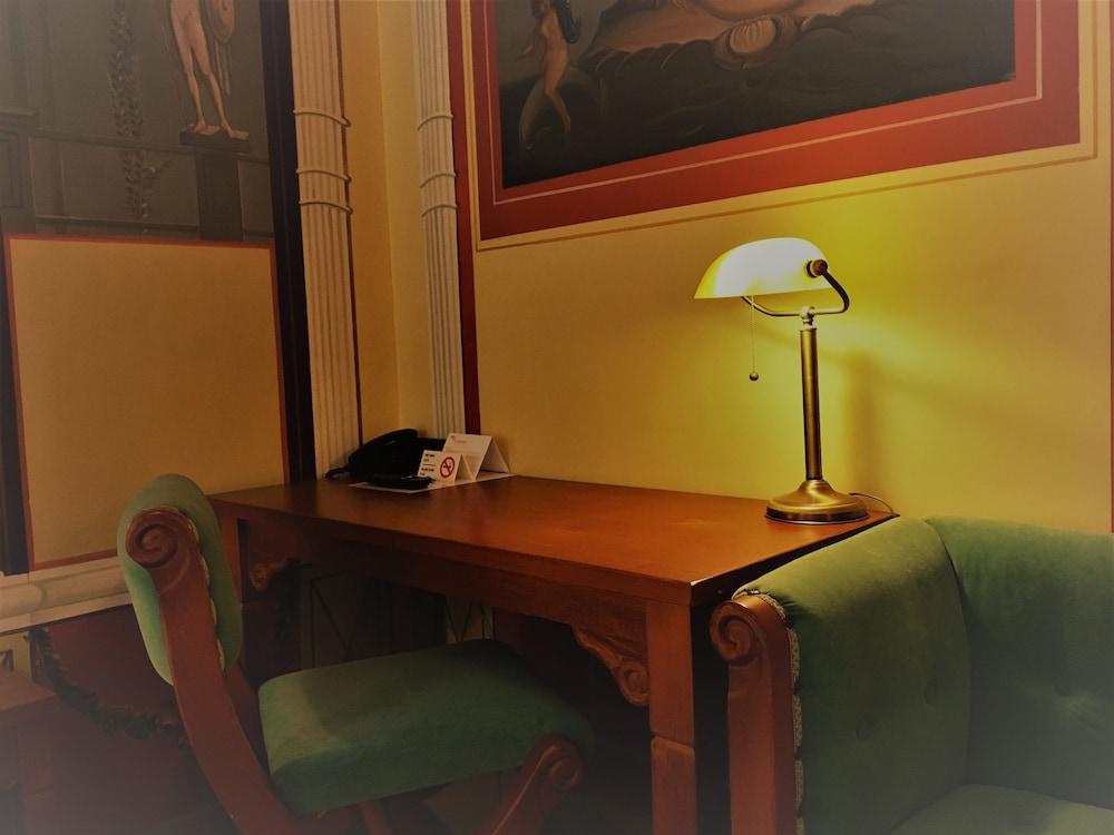 Hotel Courage Waalkade