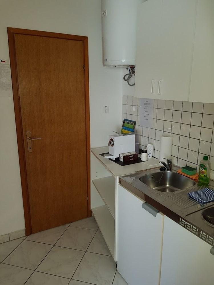 Apartment Mato With 1 Bedroom