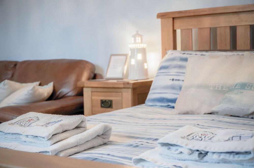 Primrose - 1 Bedroom Cottage - Llanteg