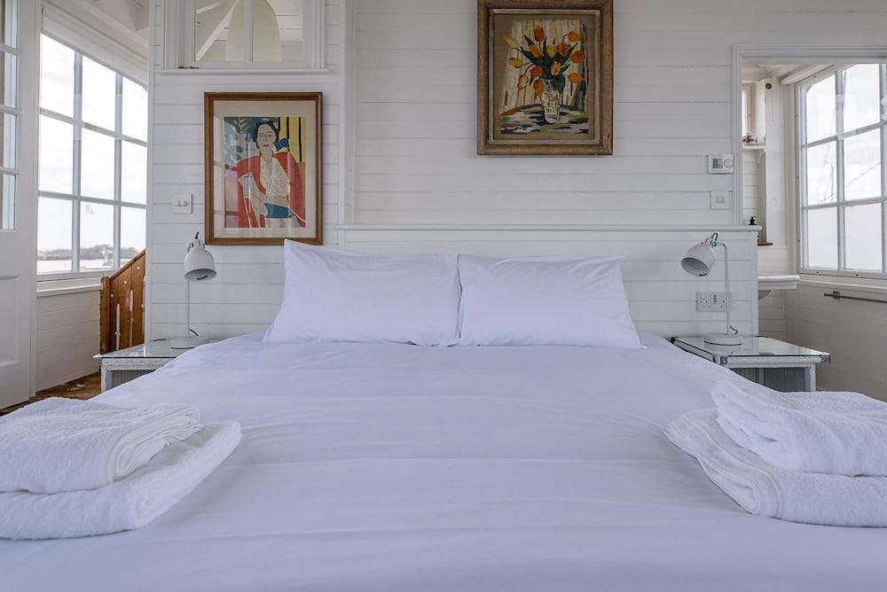 The Boathouse, Felixstowe Ferry