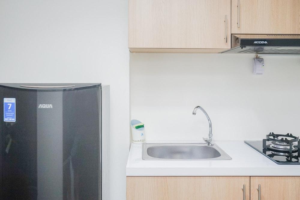 Comfy and Modern Studio Bintaro Icon Apartment