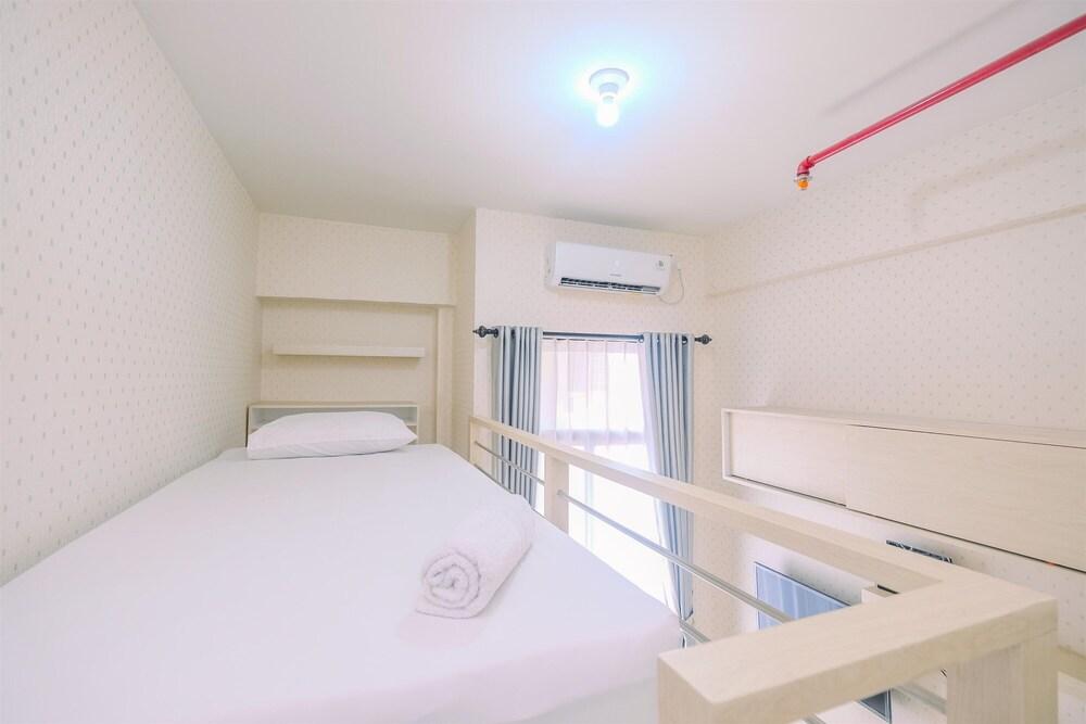 Comfort Studio at Dave Apartment