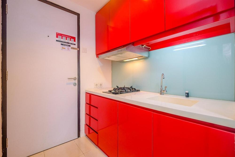 Comfort Studio Tamansari Sudirman Apartment