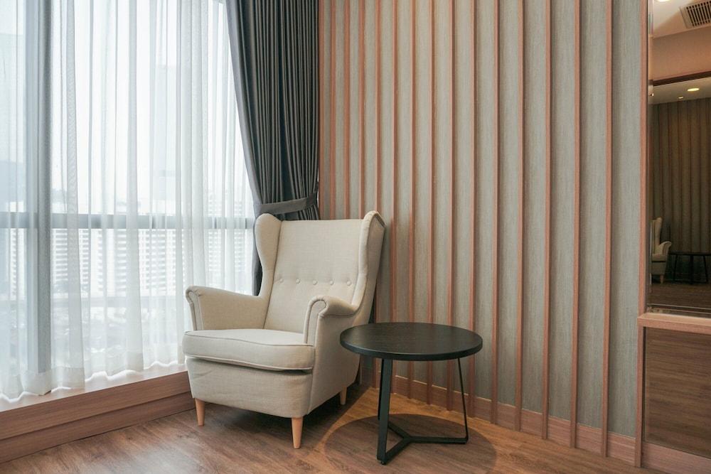 Luxurious 2BR at Sudirman Suites Apartment