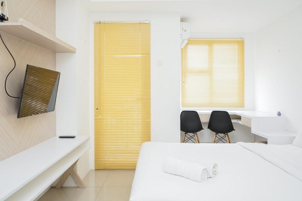 Astute Studio at Baileys Apartment