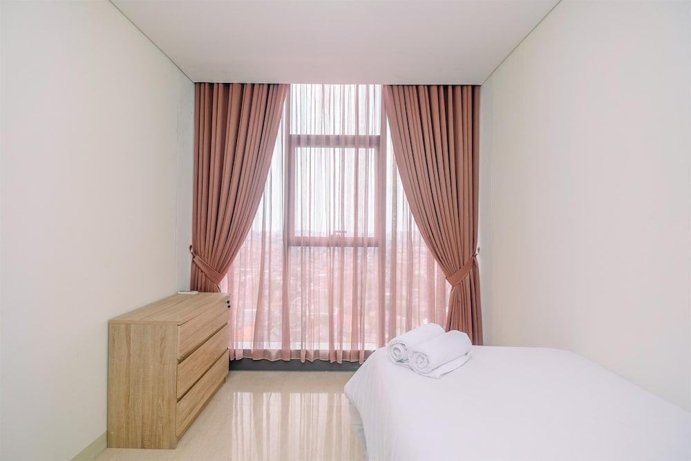 Brand New 2BR L'Avenue Apartment