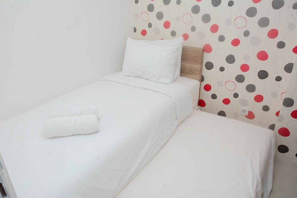 2BR Comfy Bassura City Apartment