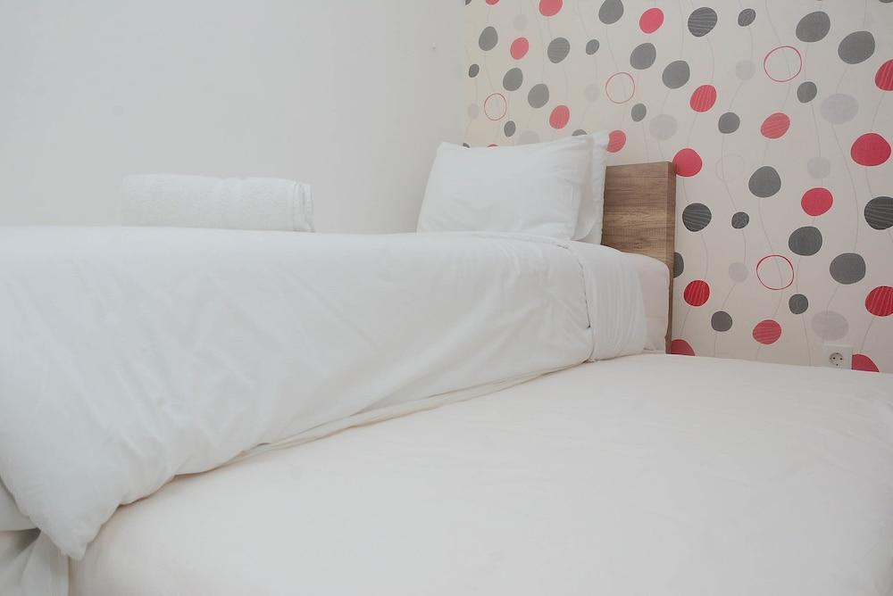 2BR Comfy Bassura City Apartment