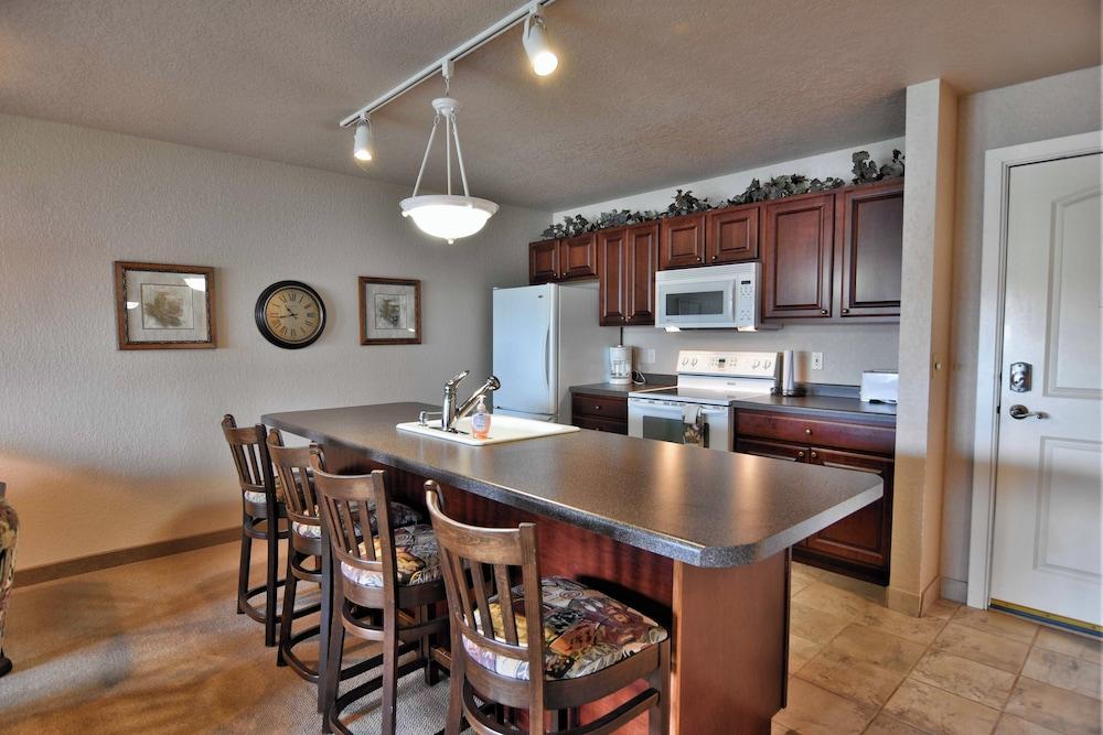 Unit 312 1 BD/ 1 BA Condo