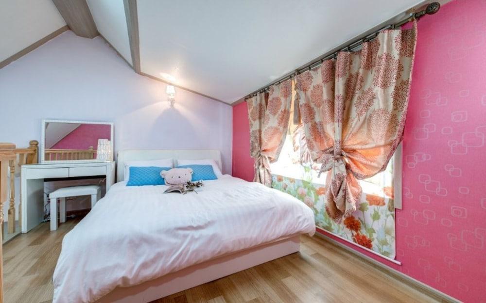 Gapyeong Blueberry Hill Pension