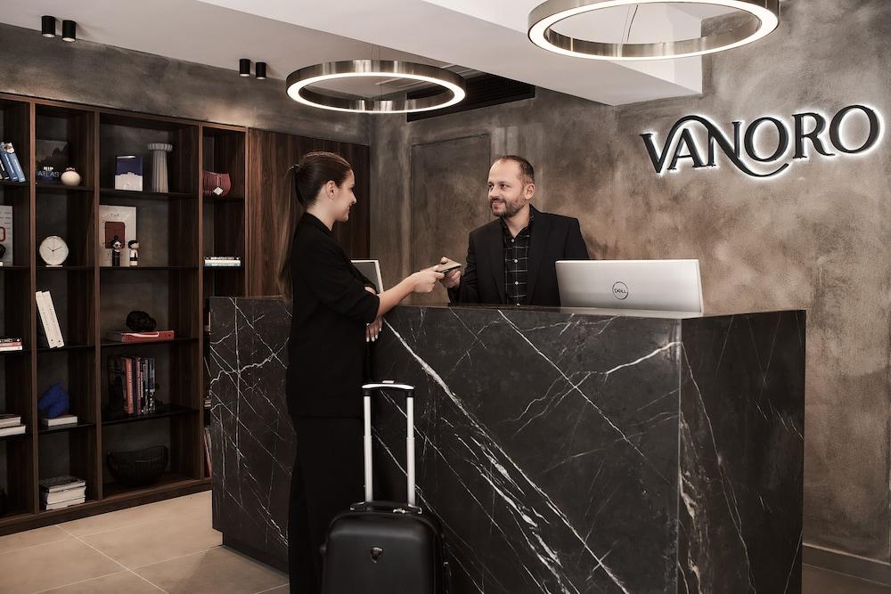 Vanoro Hotel