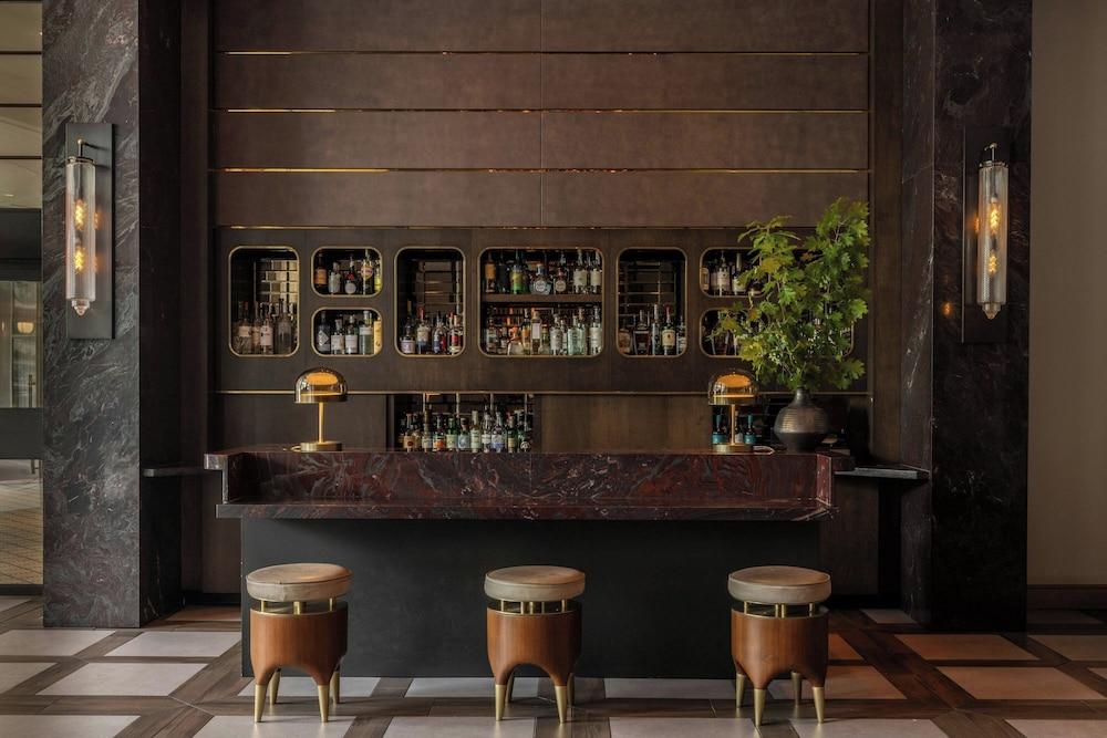 The Tess, Autograph Collection