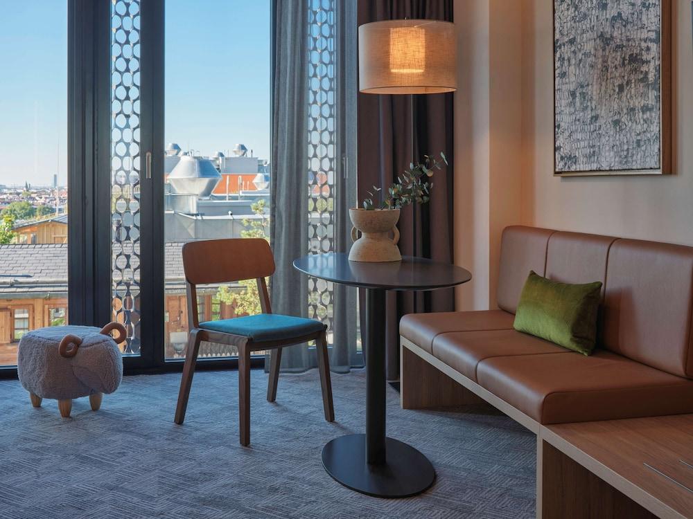 Adina Apartment Hotel Munich