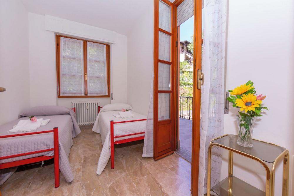 Carlazzo Sant' Agata Apt. 01