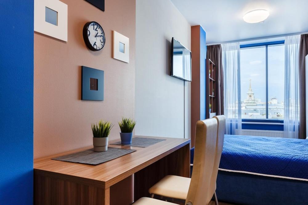 Apartment Etazhydaily Radius