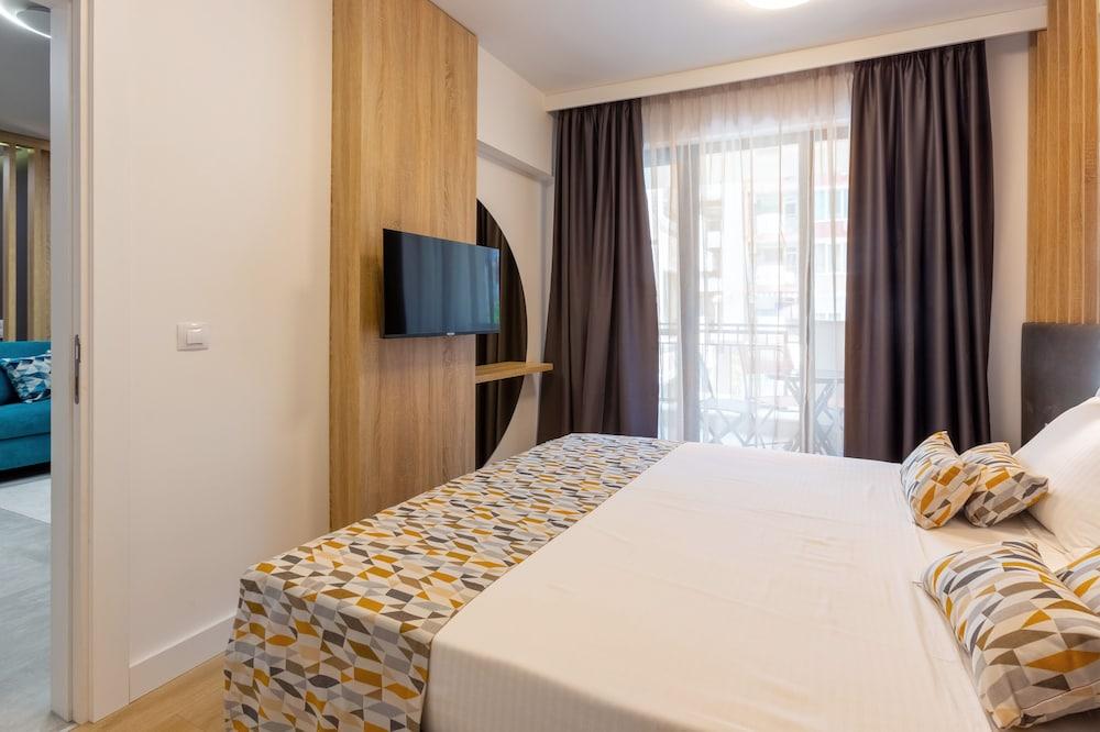 Inter Holiday Apartments