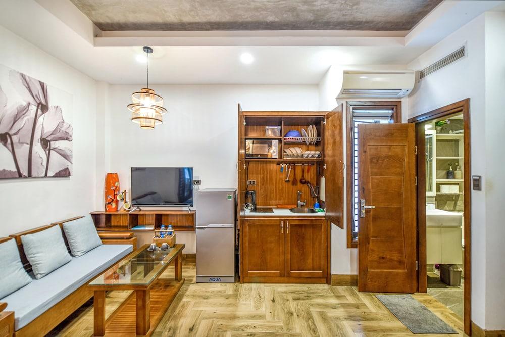 Ty House Managed by Lily Home