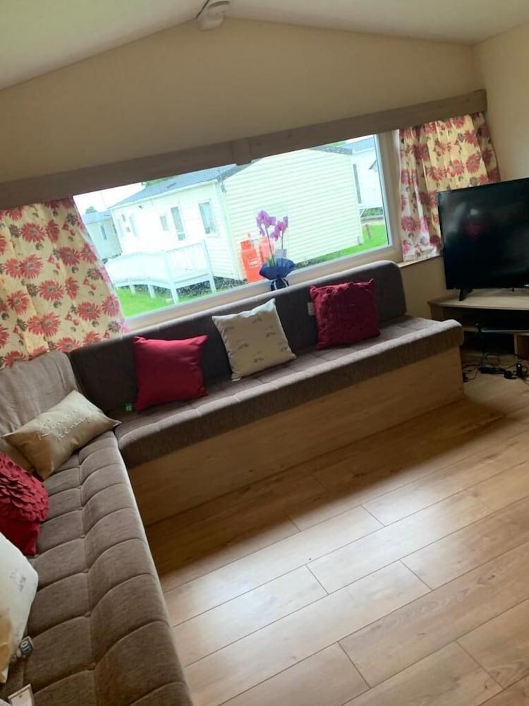 Poker Dot Getaway 2 - Stay-play-getaway