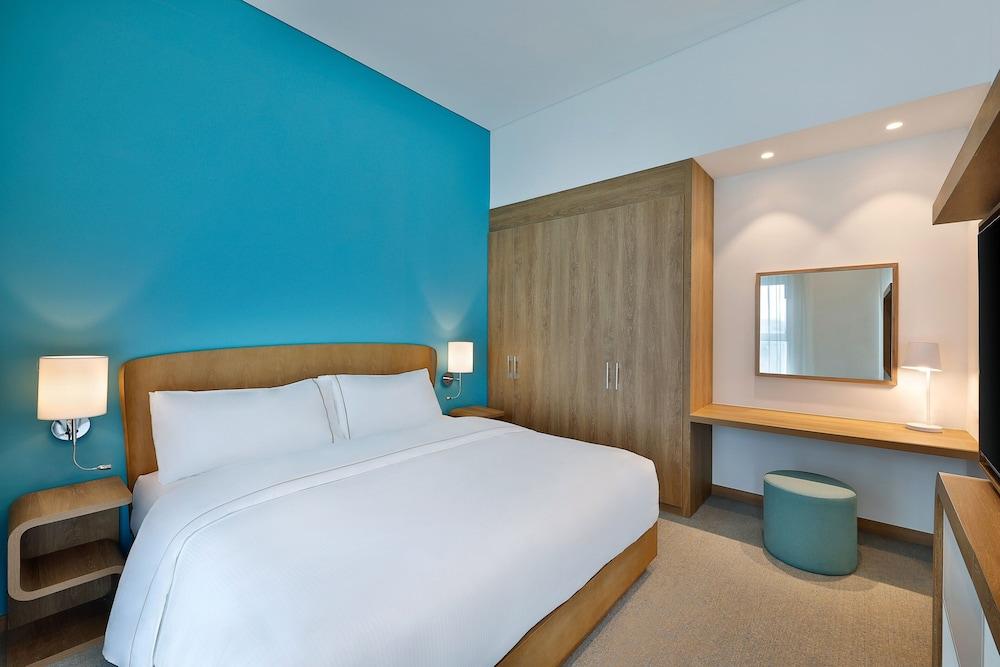 Element Dubai Airport