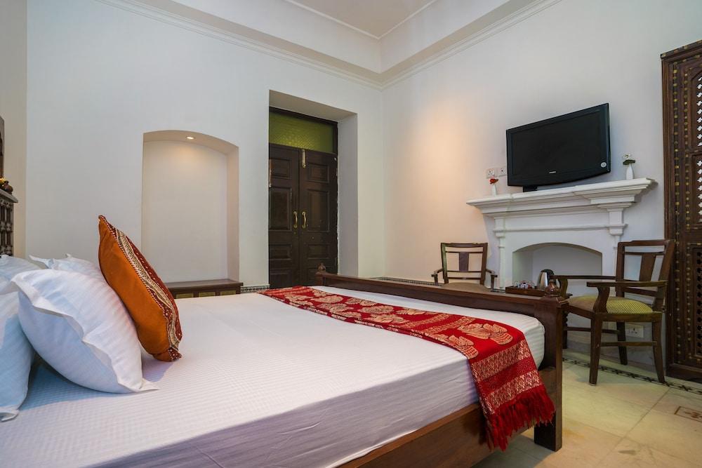 Ganga Heritage By Howard