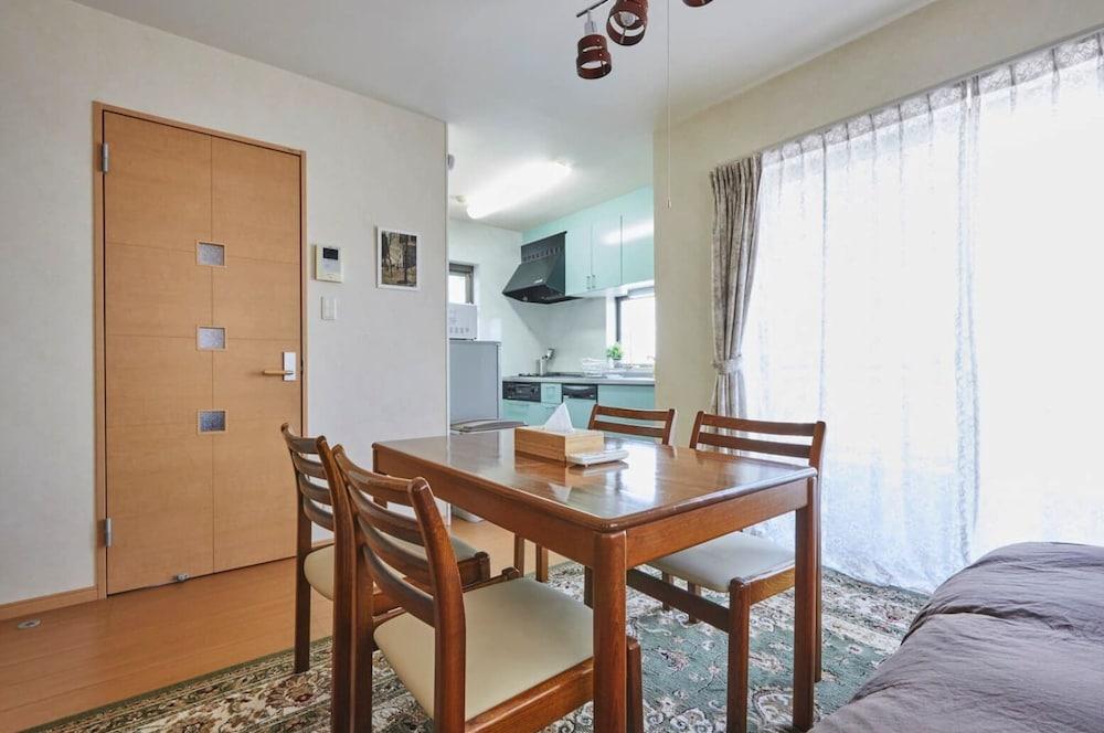 Urban City Hyakunincho